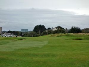 Royal Aberdeen 16th Approach